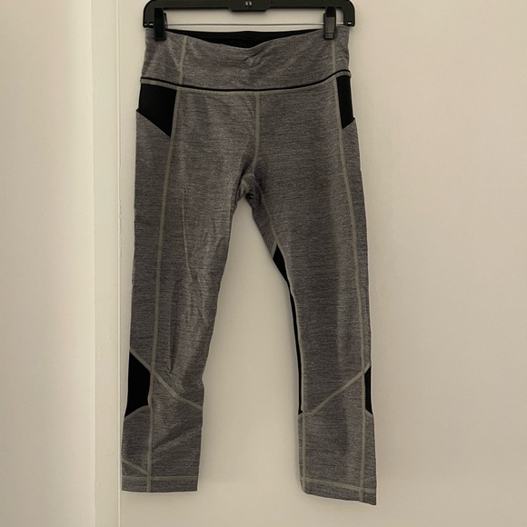Lululemon gray and black running pants - Picture 1 of 2